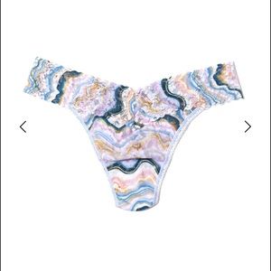 NWT Hanky Panky - Printed Signature Lace Original Rise Thong, Manifest It OS